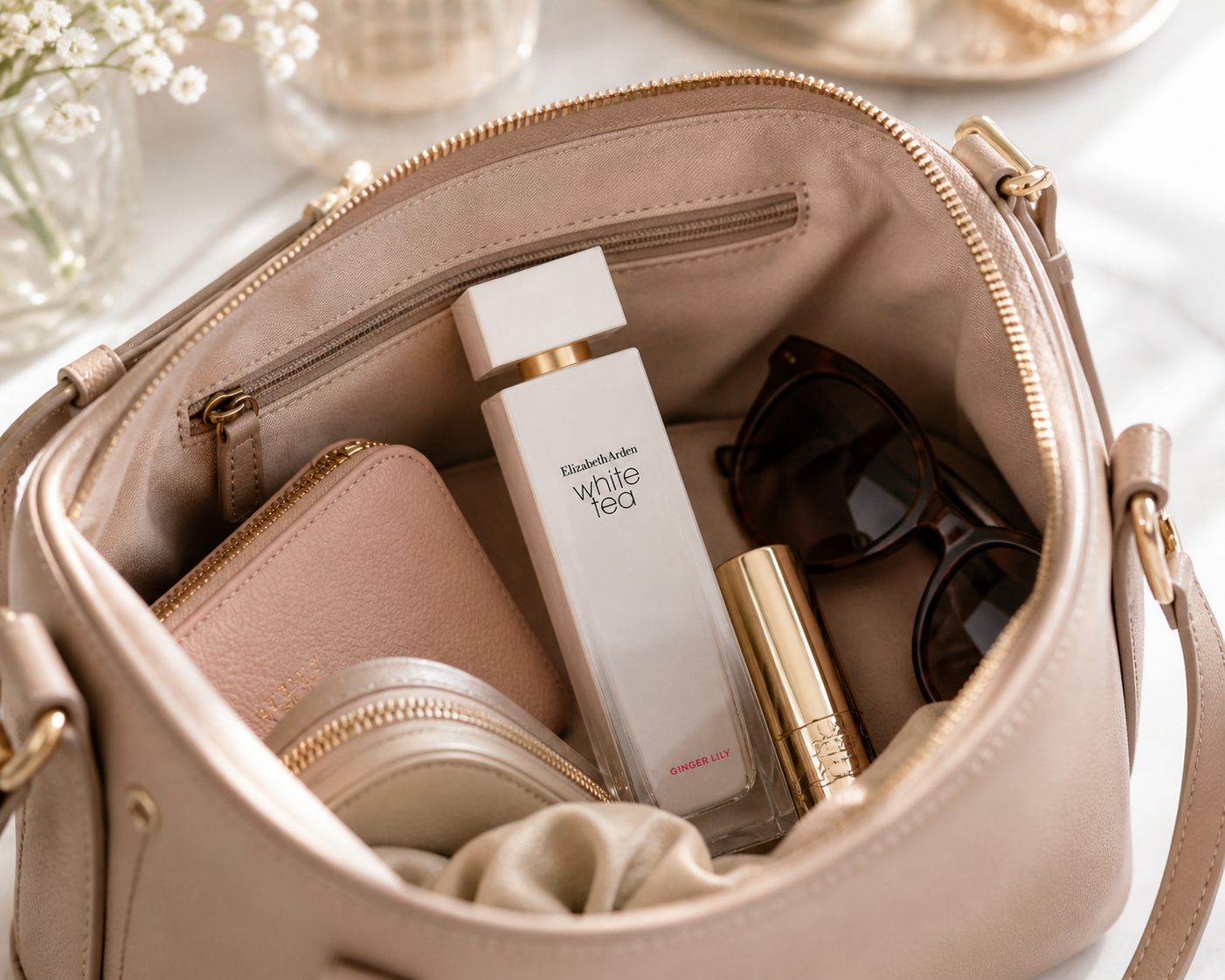 White Tea 100ml EDT for Women by Elizabeth Arden, elegant perfume bottle with white and silver design, suitable for daily wear